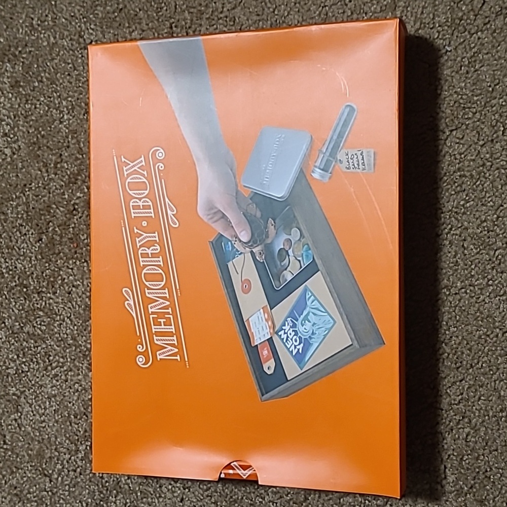 NWT! Luckies of London Memory Box